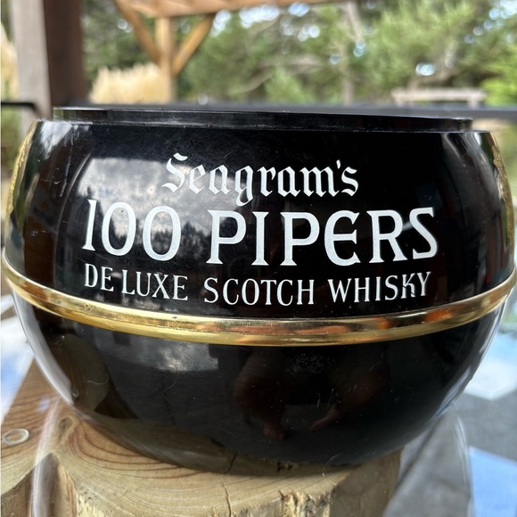 Seagram’s 100 pipers piping, deluxe round ice bucket - Picture 7 of 10